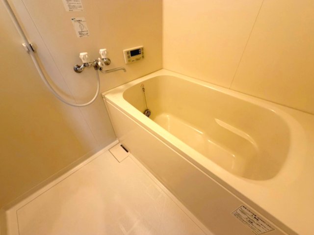 バス・シャワールーム　詳細は、RISUMO江坂本店までお問合せください♪