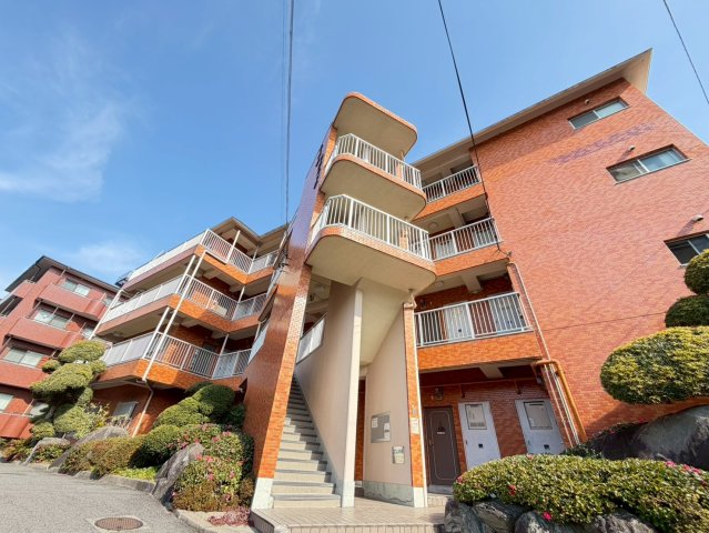 建物外観　詳細は、RISUMO江坂本店までお問合せください♪