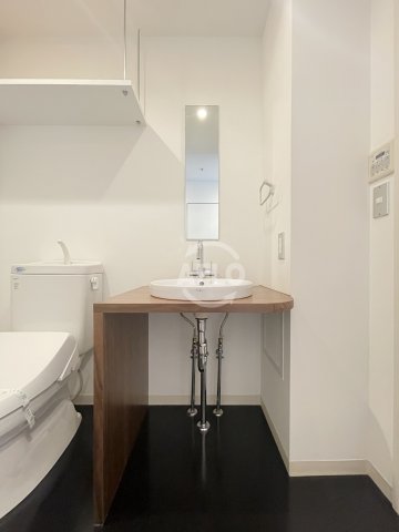 洗面設備　アーデンタワー南堀江　独立洗面化粧台