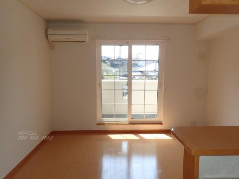 その他設備　エアコン　照明完備