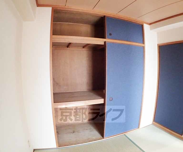 収納　たくさん入る押入れです