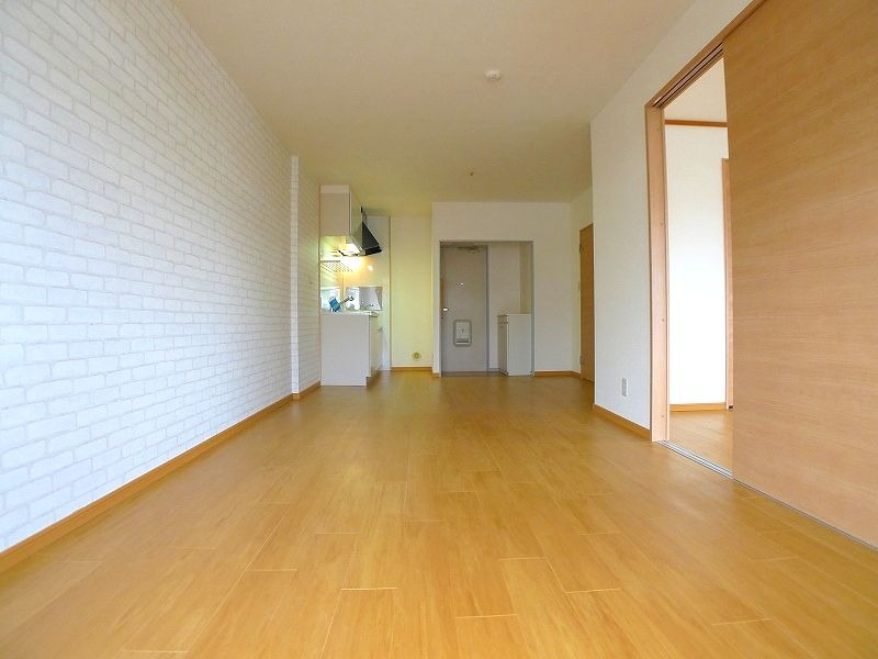 居室・リビング　図面と現状に相違がある場合には現状を優先