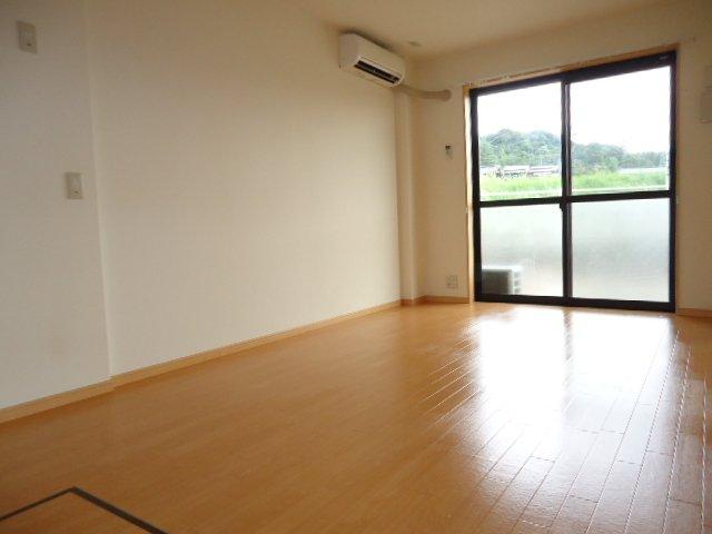 居室・リビング　リビング（イメージ）