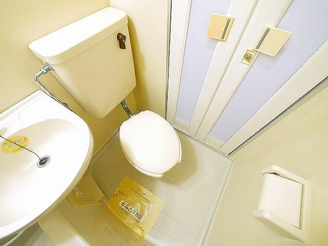 トイレ　清潔感のあるトイレです