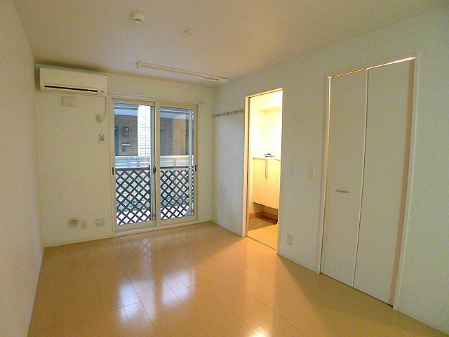 居室・リビング　洋室9帖