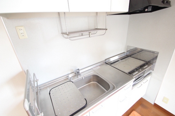 キッチン　※別部屋の写真です