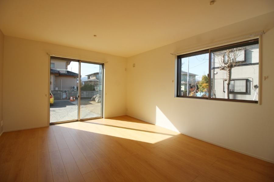 居室・リビング　リビング