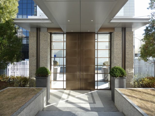 エントランス　エントランス