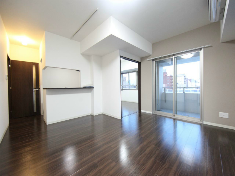 居室・リビング　ＬＤＫ13.8帖　洋室6帖　繋げて使用可能です