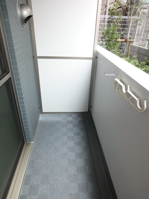 バルコニー　バルコニー