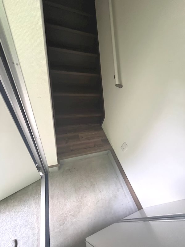 玄関　別室参照。