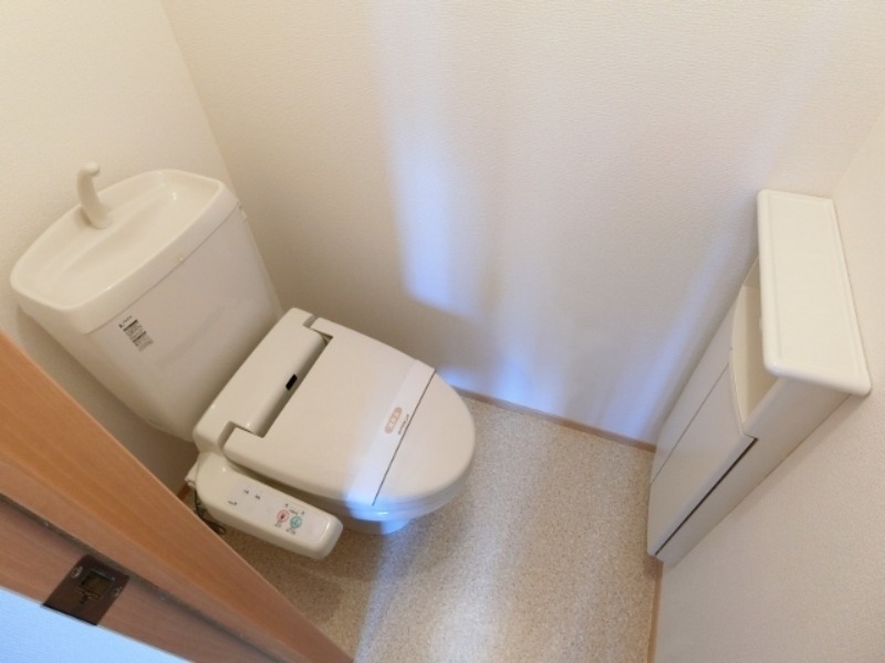 トイレ　図面と現状に相違がある場合には現状を優先