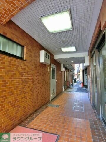 セキュリティ　エントランス