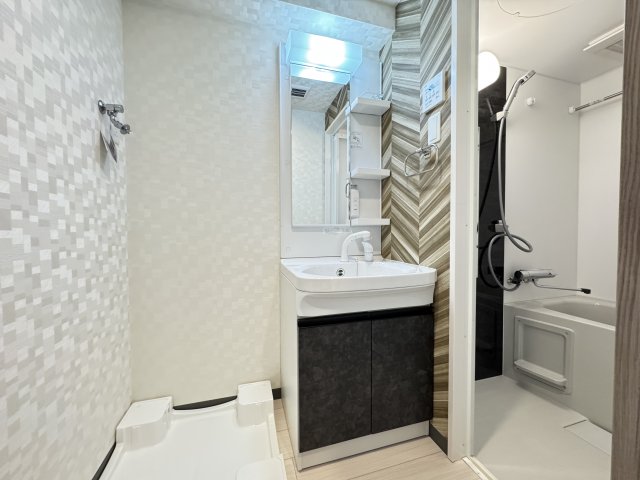 洗面設備　同型モデル