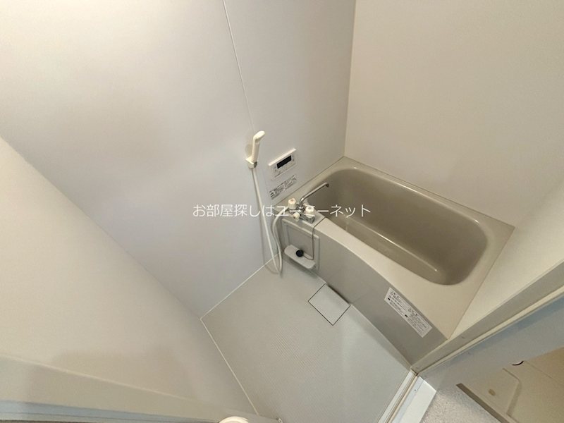 バス・シャワールーム　※306号室の写真。現況と相違がある場合は、現況優先。