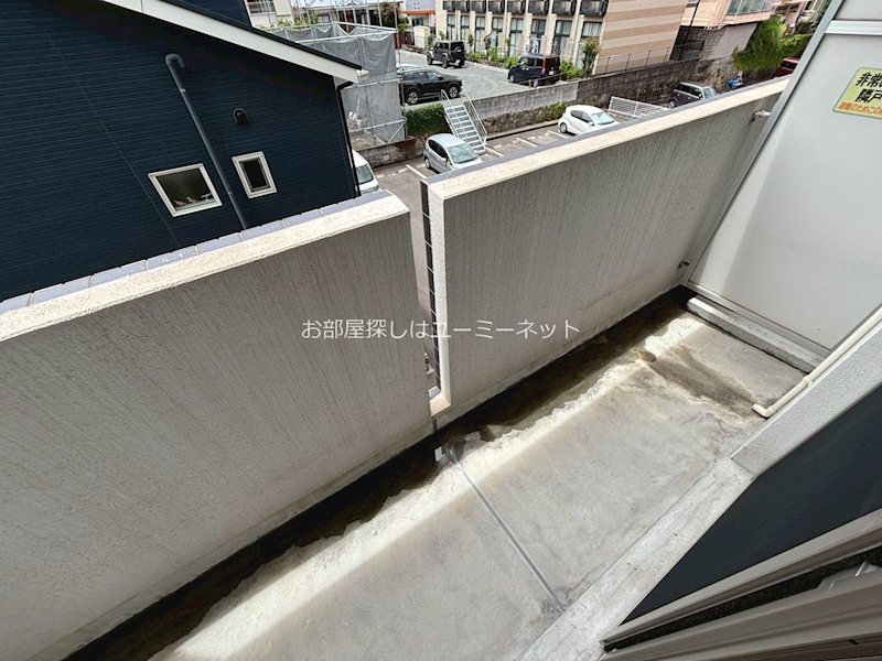 バルコニー　※306号室の写真。現況と相違がある場合は、現況優先。
