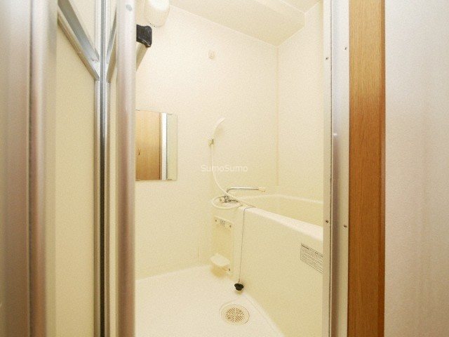 バス・シャワールーム　きれいなお風呂です