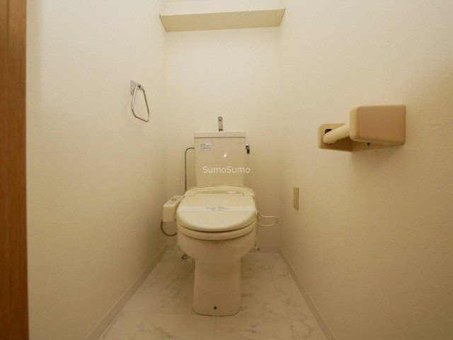 トイレ　コンパクトで使いやすいトイレです