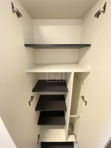 収納　セレニテ難波グランデノール　シューズボックス