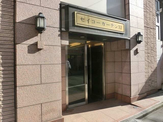 エントランス　NULL