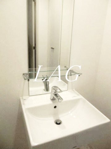 洗面設備　洗面台です。