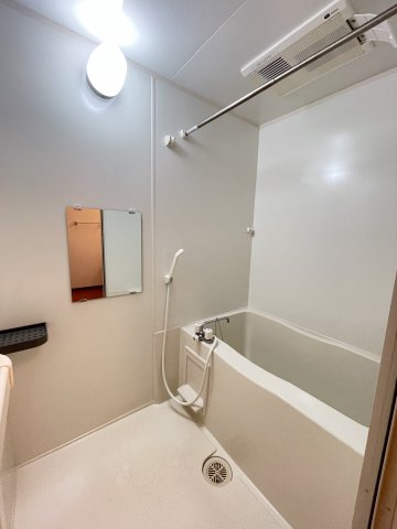 バス・シャワールーム　別の間取りのお部屋です