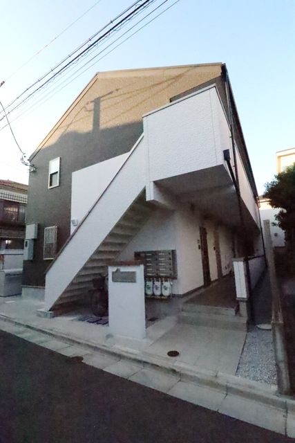 エントランス　★お問い合わせはタウンハウジングまで★