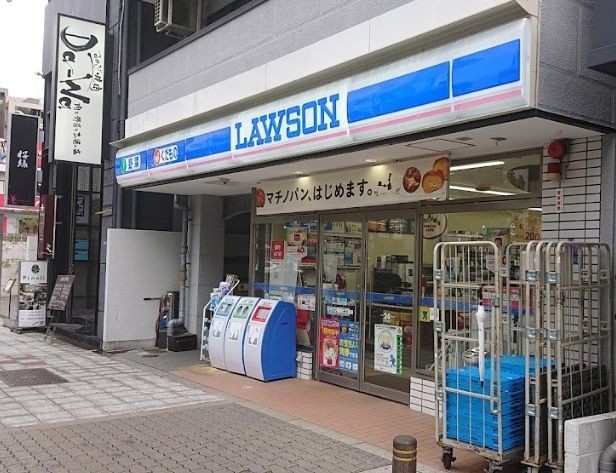 コンビニ　ローソン福島7丁目店（コンビニ）まで225m