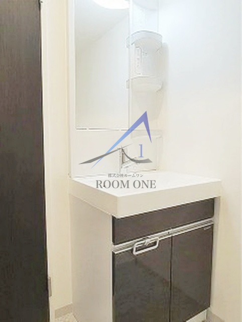 洗面設備　洗面台です。