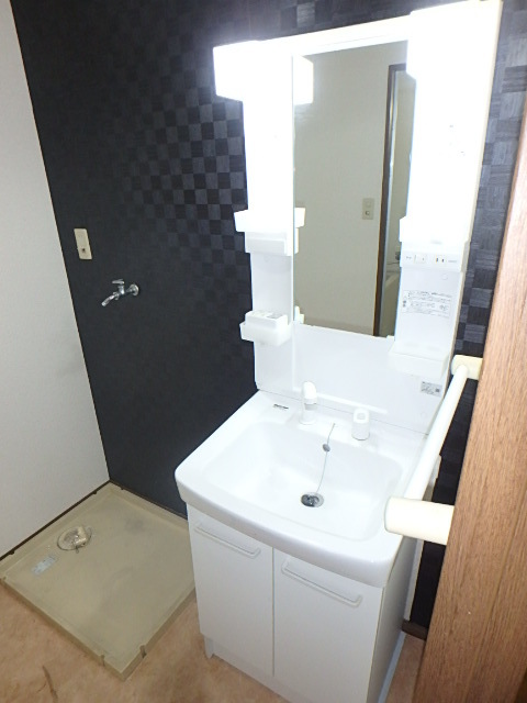 洗面設備　別号室参照