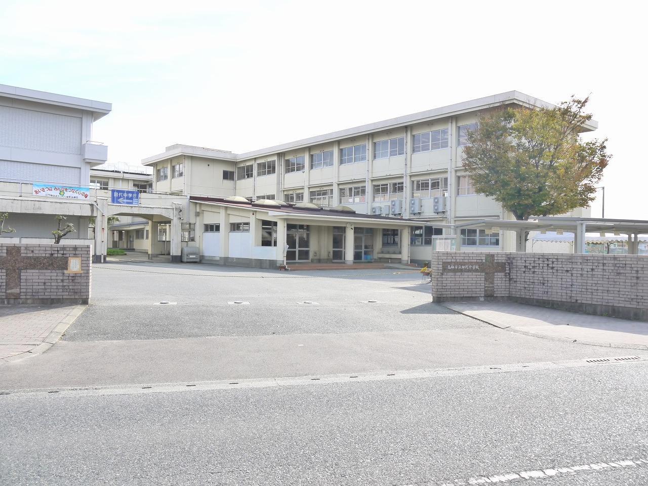 中学校　田代中学校（中学校）まで100m