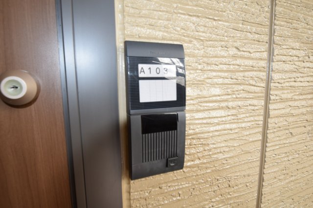 その他設備　玄関ドアインターホンです