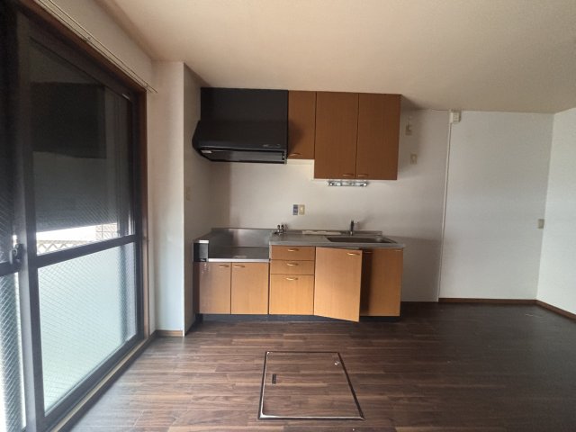 キッチン　広いキッチンで快適に料理を