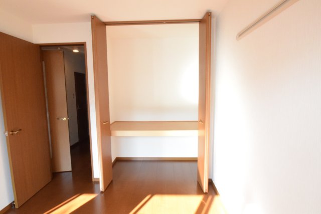 収納　荷物や衣類がたくさんあっても安心の収納力です