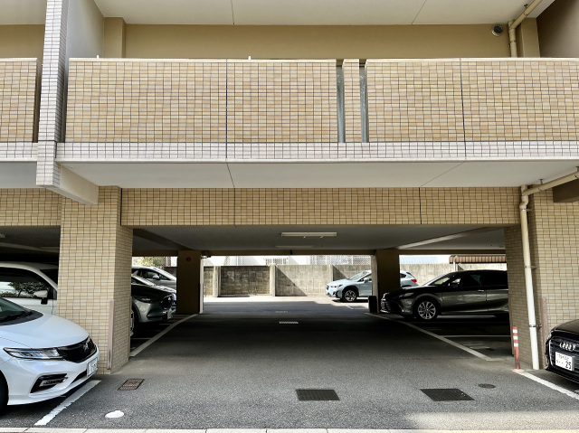 コンビニ　セブンイレブン広島高須駅前店（コンビニ）まで270m