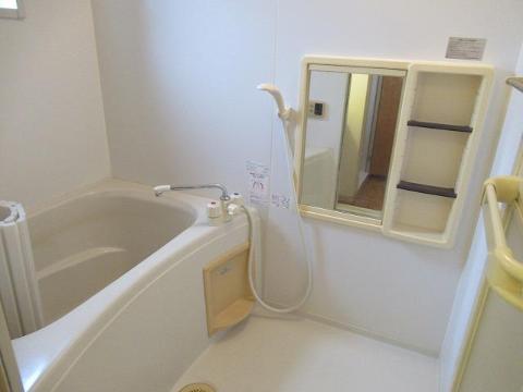 バス・シャワールーム　バス
