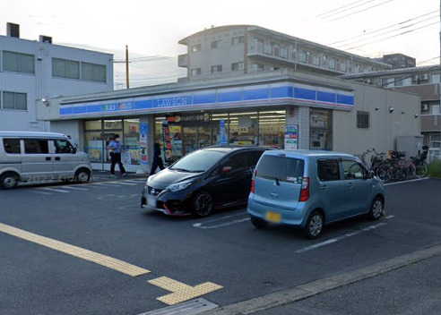 コンビニ　ローソン越谷千間台西店（コンビニ）まで500m