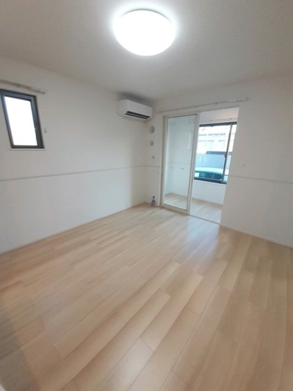 居室・リビング　図面と現状に相違がある場合には現状を優先