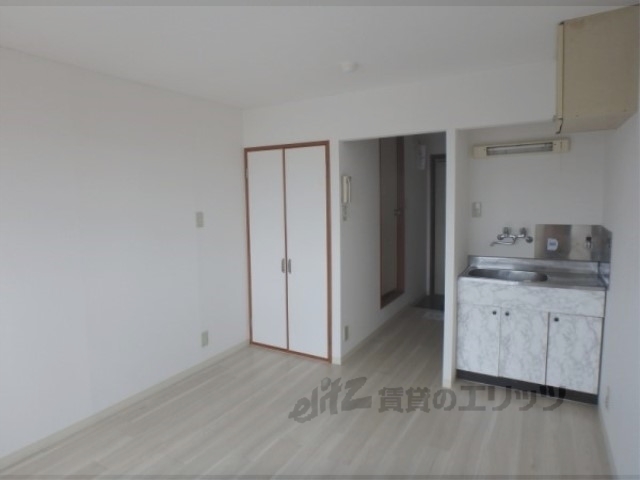 居室・リビング　洋室