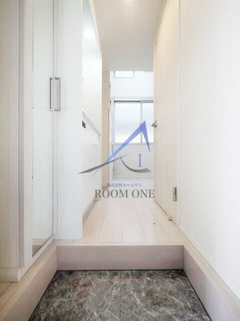 玄関　玄関です。