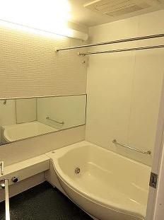 バス・シャワールーム　別部屋参考写真