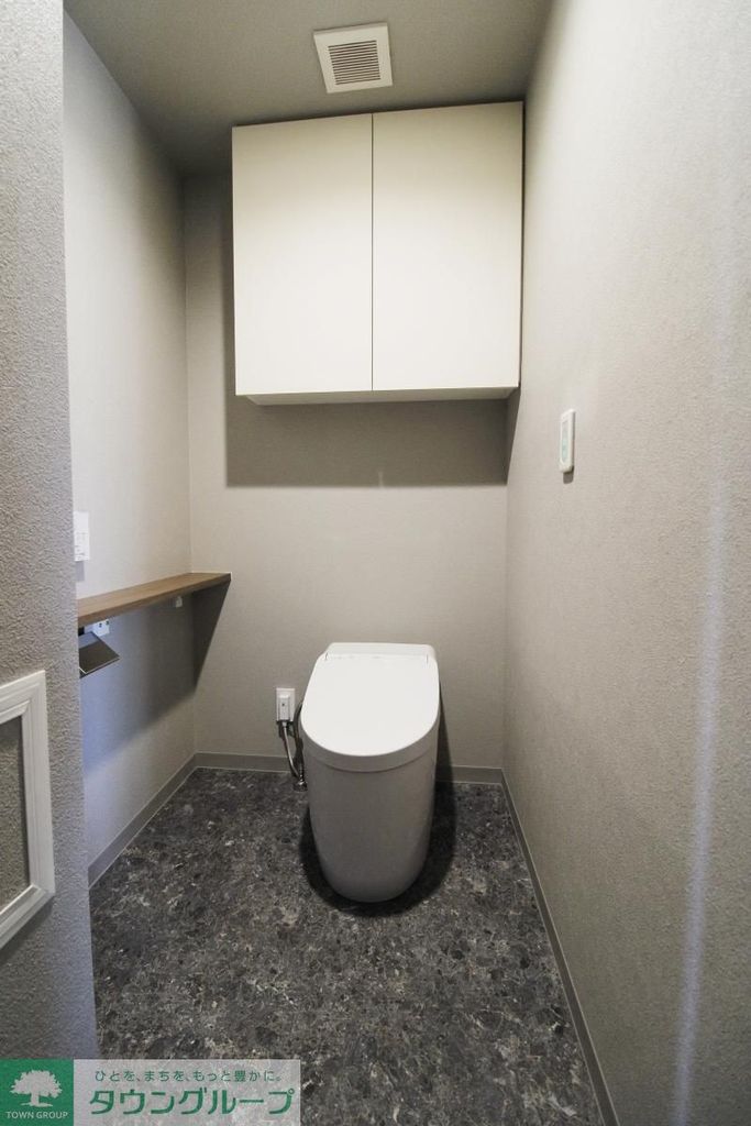 トイレ　別部屋写真参照