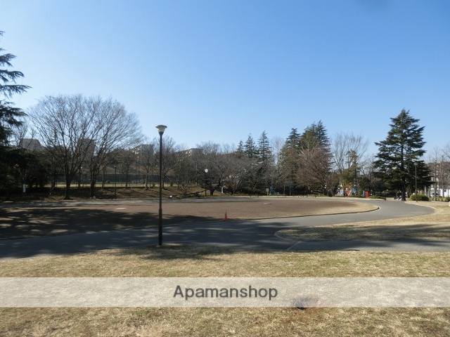 公園　美しが丘公園（公園）まで450m