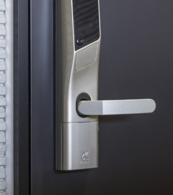 玄関　同シリーズ参考