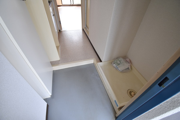 玄関　※同物件別室※