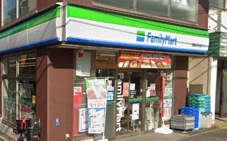 コンビニ　ファミリーマート 鶴見みかど店（コンビニ）まで455m