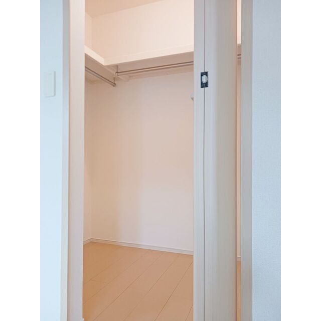 収納　ウォークインクローゼット