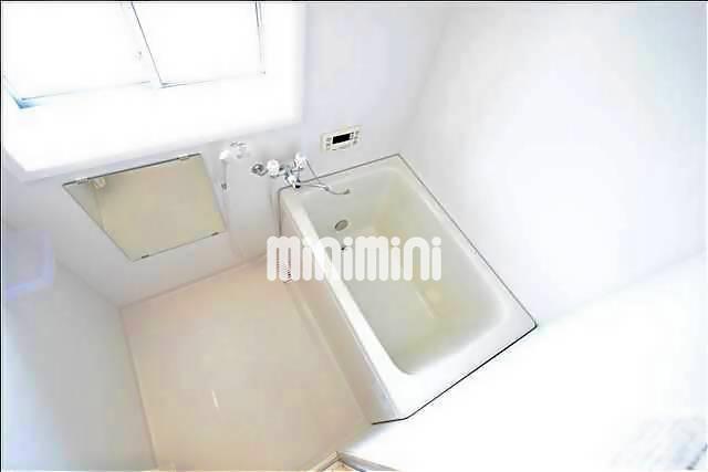 バス・シャワールーム　追い焚き付きのお風呂でいつでもぽかぽか！