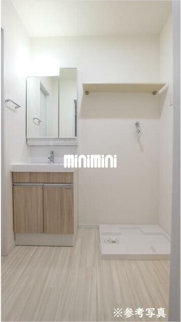 洗面設備　※参考写真