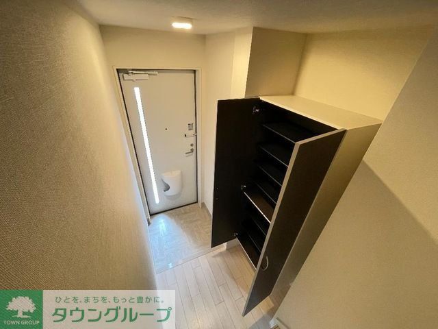 玄関　お問合せはタウンハウジングまで！※現地待合わせ相談可能